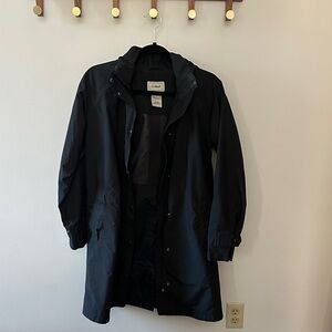 L.L. Bean Women’s Black Raincoat